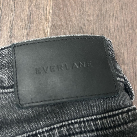 EVERLANE high rise straight. Size 25 ankle - Picture 7 of 7